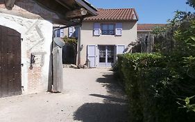 GITE DU ROY D'AMONT (Plaine de l'Ain)